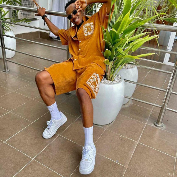https://www.oluchitribe.com/products/exclusive-velvet